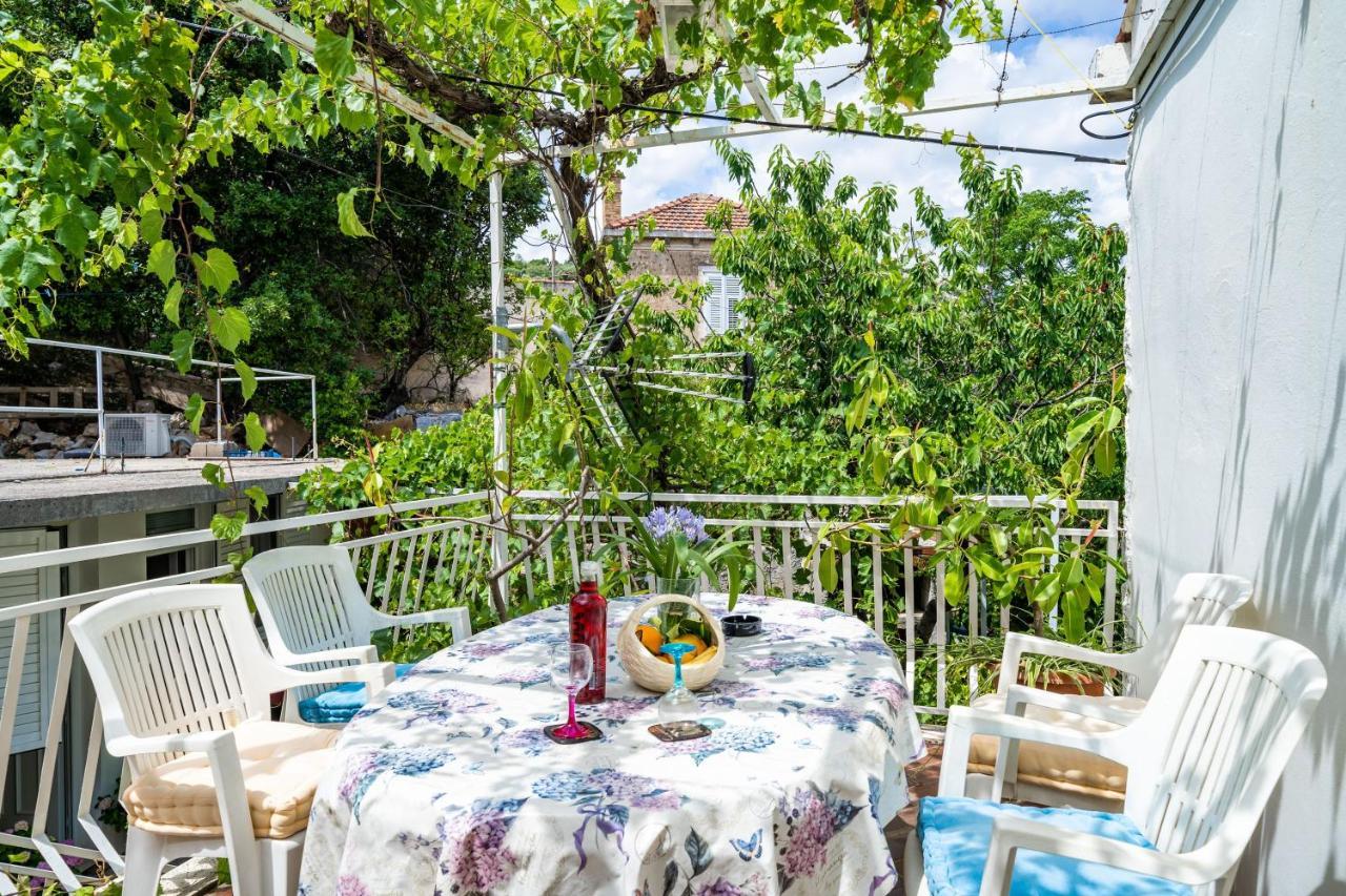 Apartments Zarac ดูบรอฟนิก ภายนอก รูปภาพ